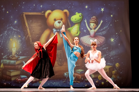 BALET- ČAROVNIJA V OTROŠKI SOBI 24.5.2025 - Valter Leban-6327